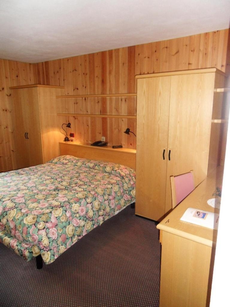 Hotel Santa Caterina Santa Caterina Valfurva Luaran gambar